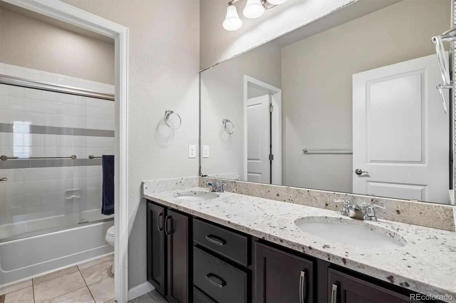 7360 S Logan Street Littleton CO 80122 MLS #REC4926534 05202026231947 1600 20
