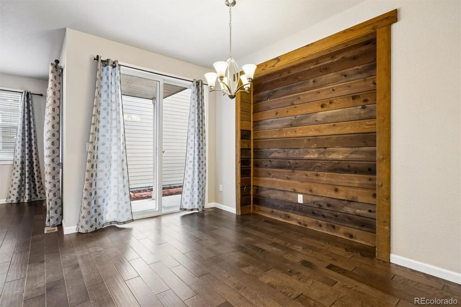 7360 S Logan Street Littleton CO 80122 MLS #REC4926534 05202026231947 1600 40