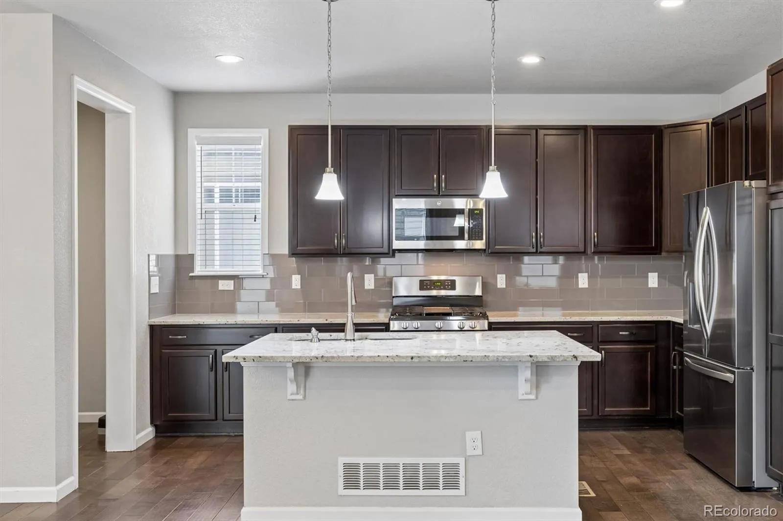 7360 S Logan Street Littleton CO 80122 MLS #REC4926534 05202026231947 1600 6