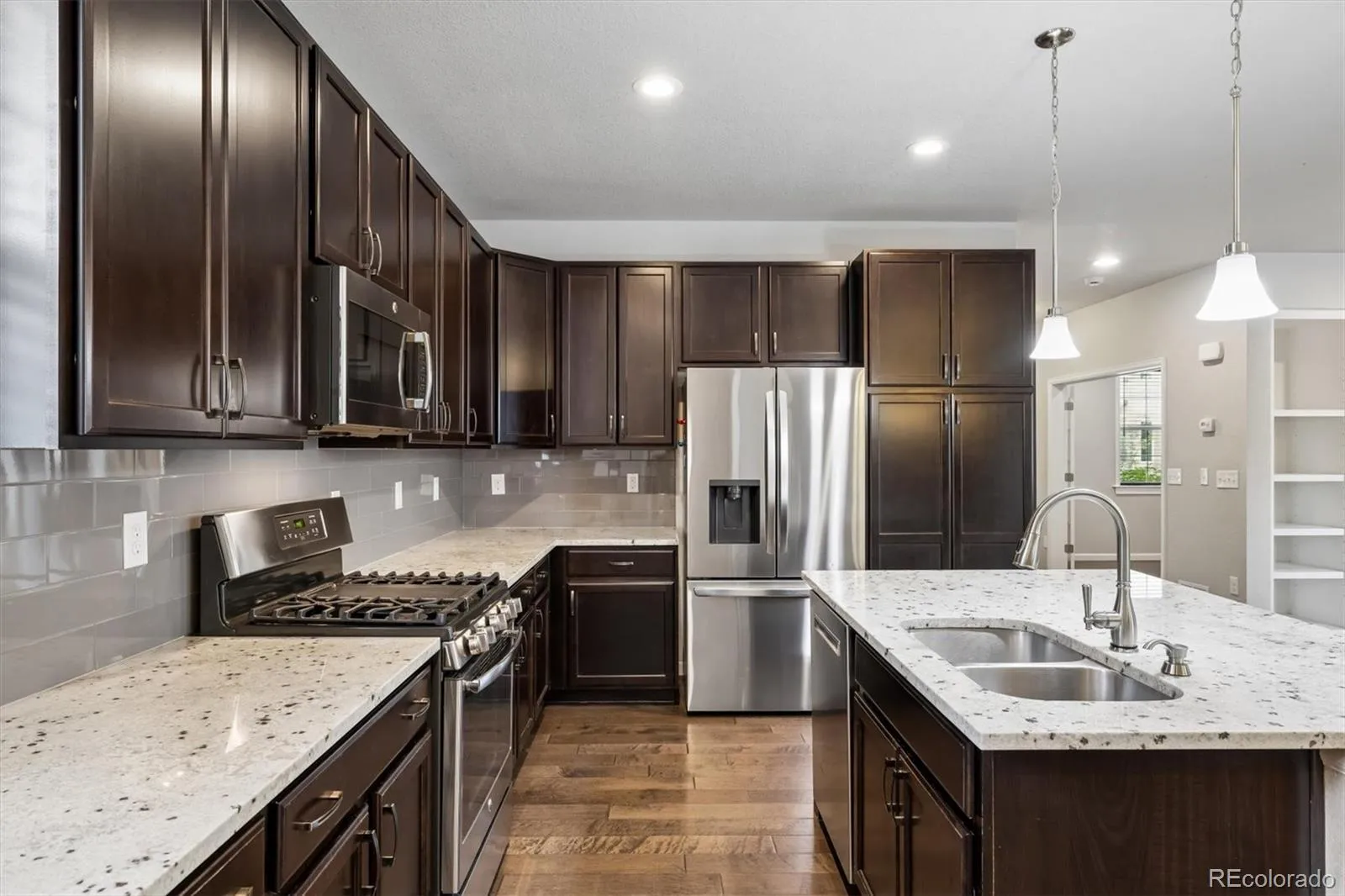 7360 S Logan Street Littleton CO 80122 MLS #REC4926534 05202026231947 1600 7