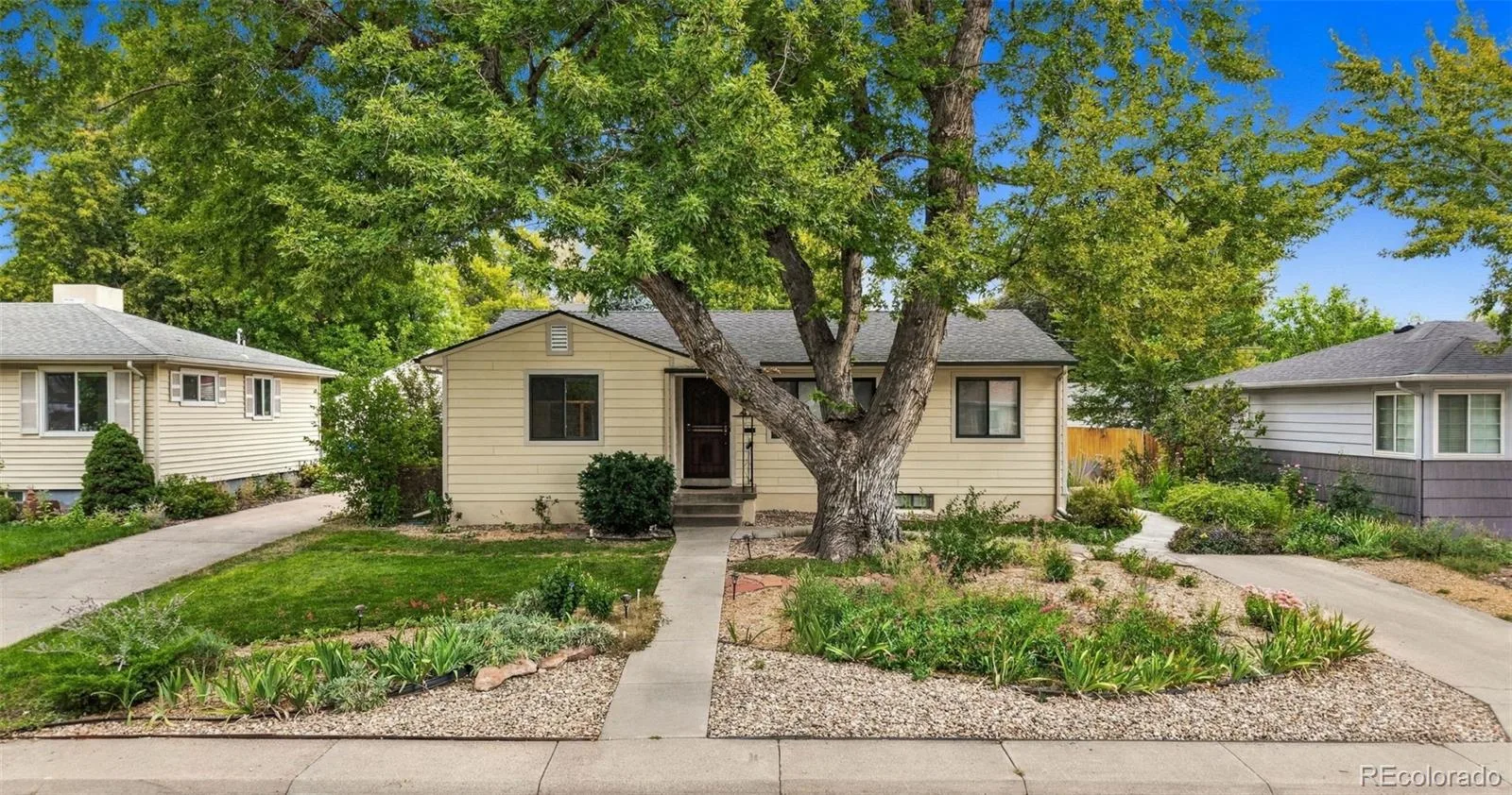4748 S Washington Street Englewood CO 80113 | MLS #REC4926606 09262026010124 1600 2