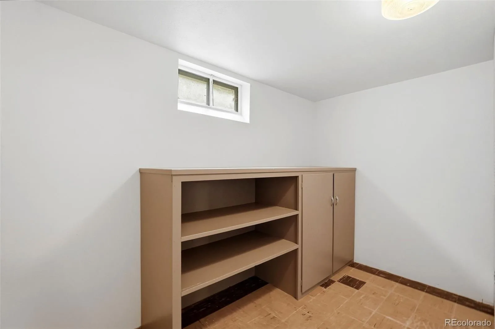 4748 S Washington Street Englewood CO 80113 | MLS #REC4926606 09262026010124 1600 28