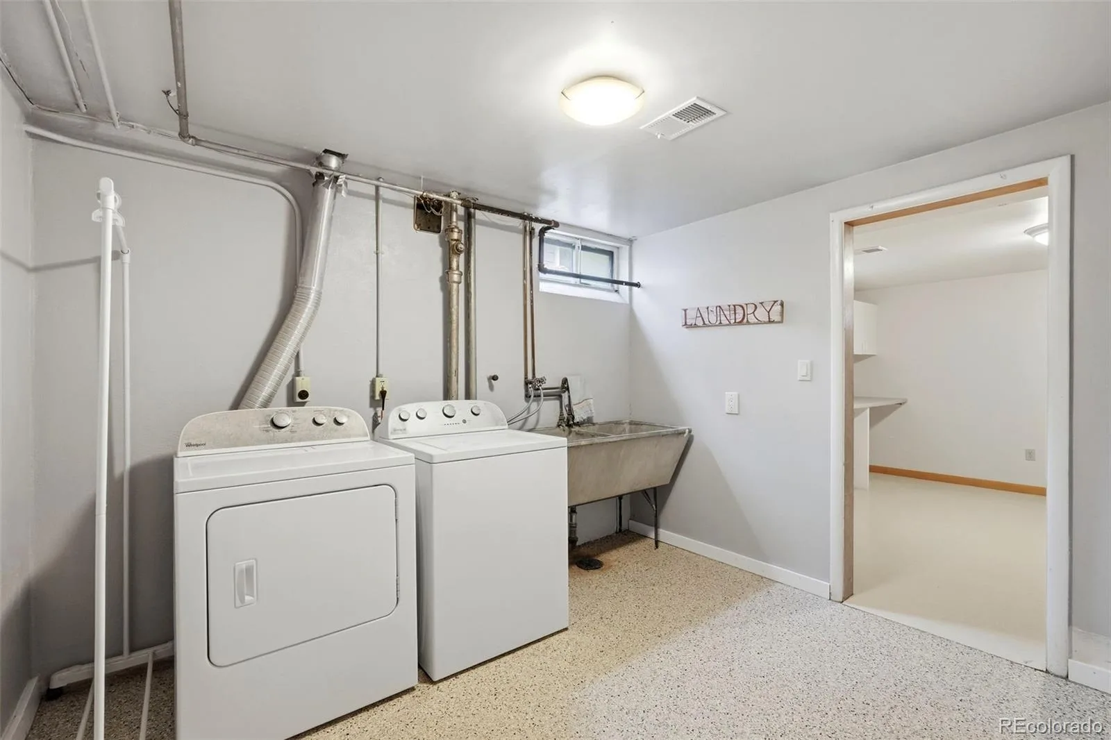 4748 S Washington Street Englewood CO 80113 | MLS #REC4926606 09262026010124 1600 32