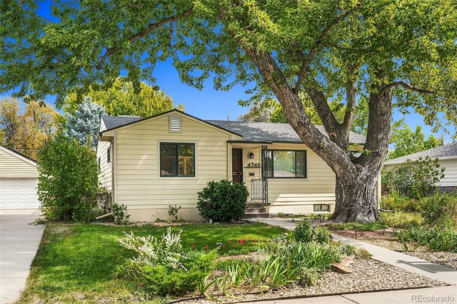 4748 S Washington Street Englewood CO 80113 | MLS #REC4926606 09262026010124 1600 46
