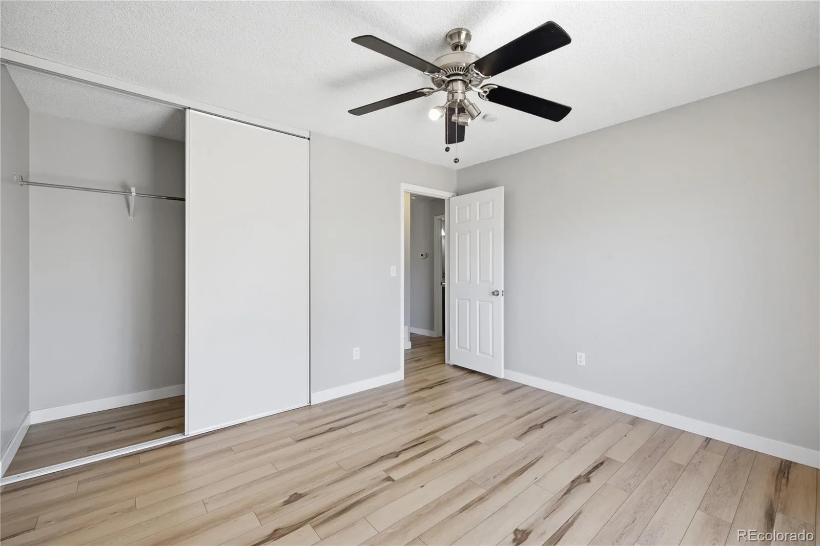 1811 S Fundy Way Aurora CO 80017 | MLS #REC4927001 07222026200232 1600 11