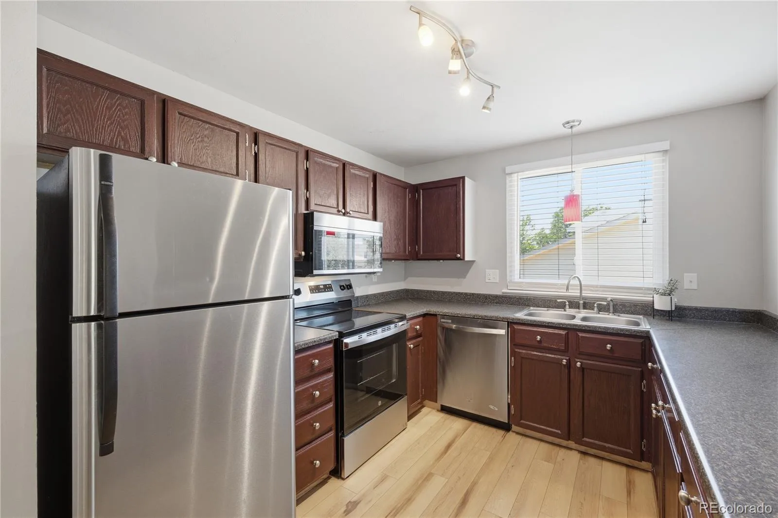 1811 S Fundy Way Aurora CO 80017 | MLS #REC4927001 07222026200232 1600 7