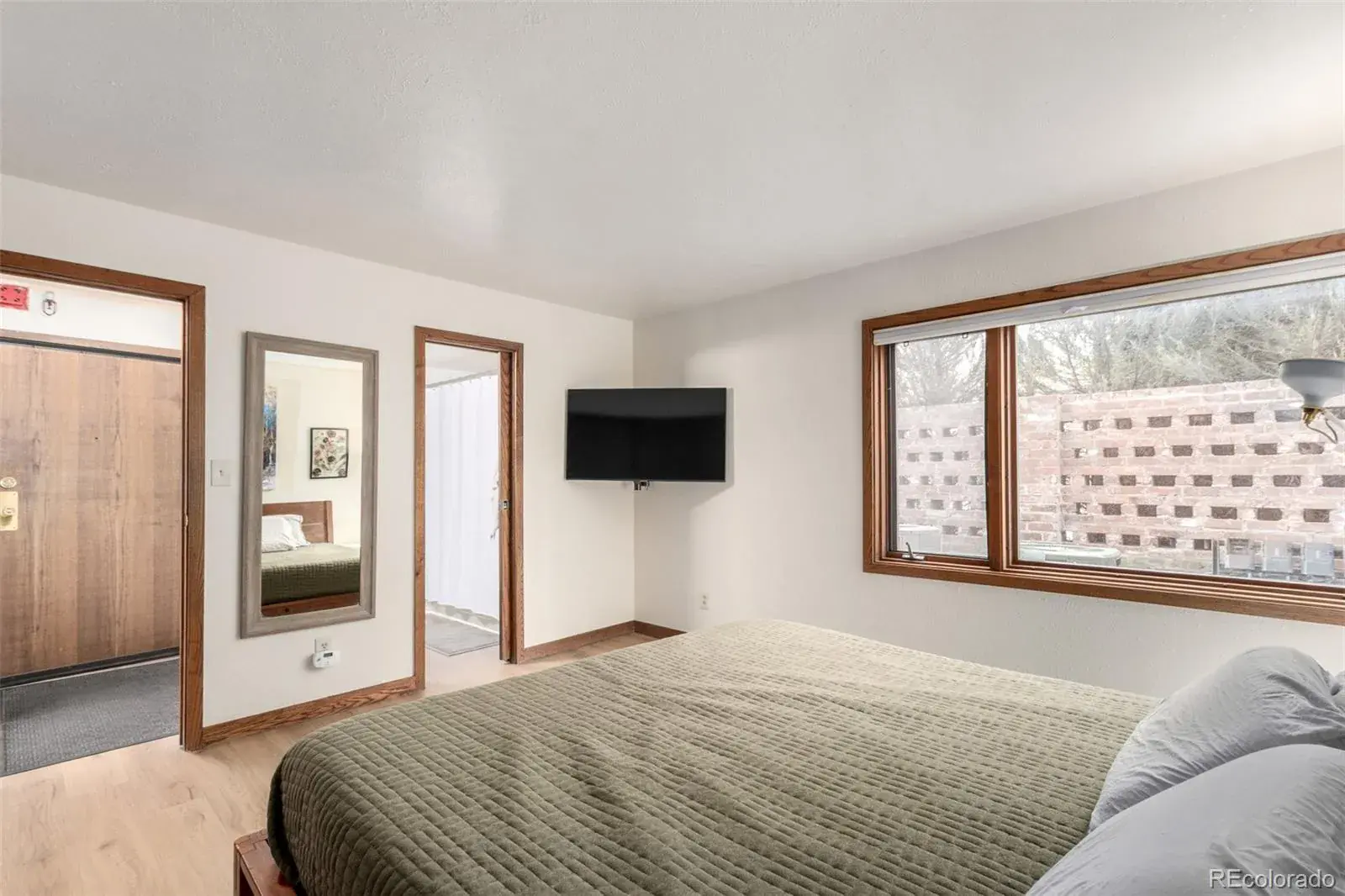 704 N Pearl Street #210 Denver CO 80203 MLS #REC4929453 03052026225634 1600 14