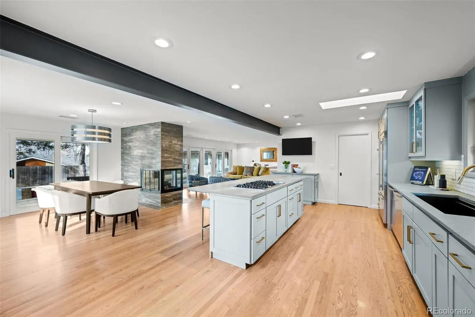 02062026010454 1600 14