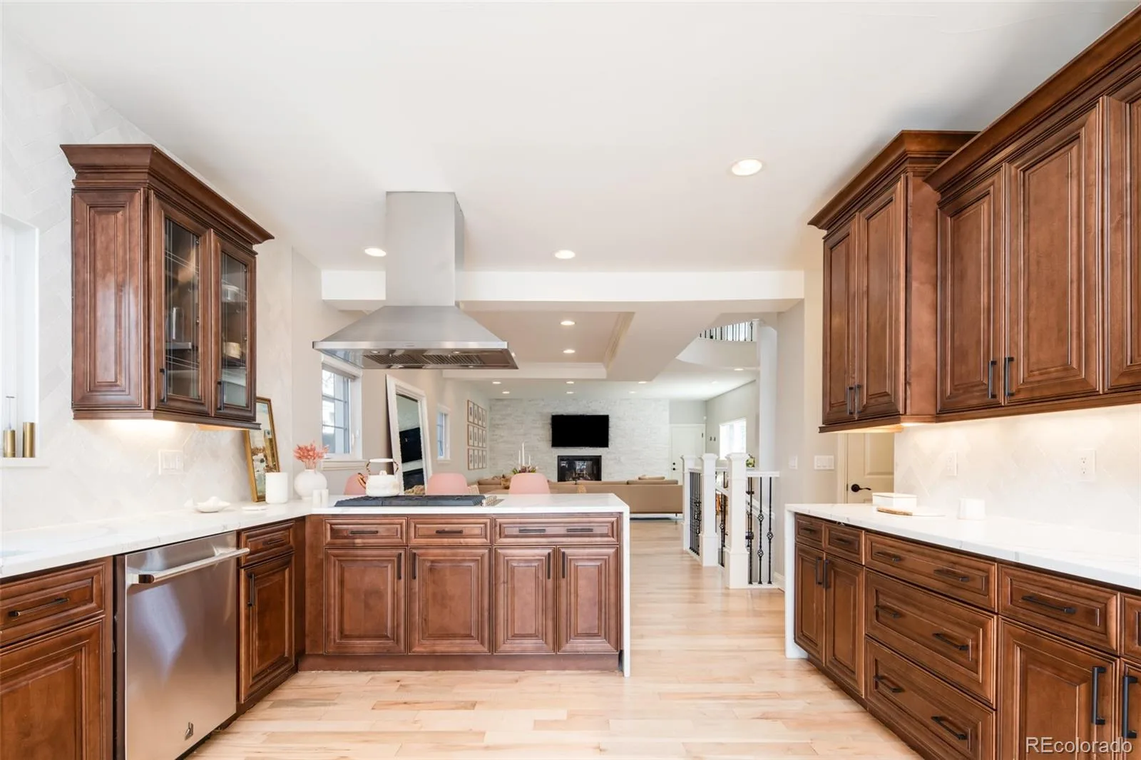 175 S Jasmine Street Denver CO 80224 MLS #REC4931353 07112026154713 1600 9