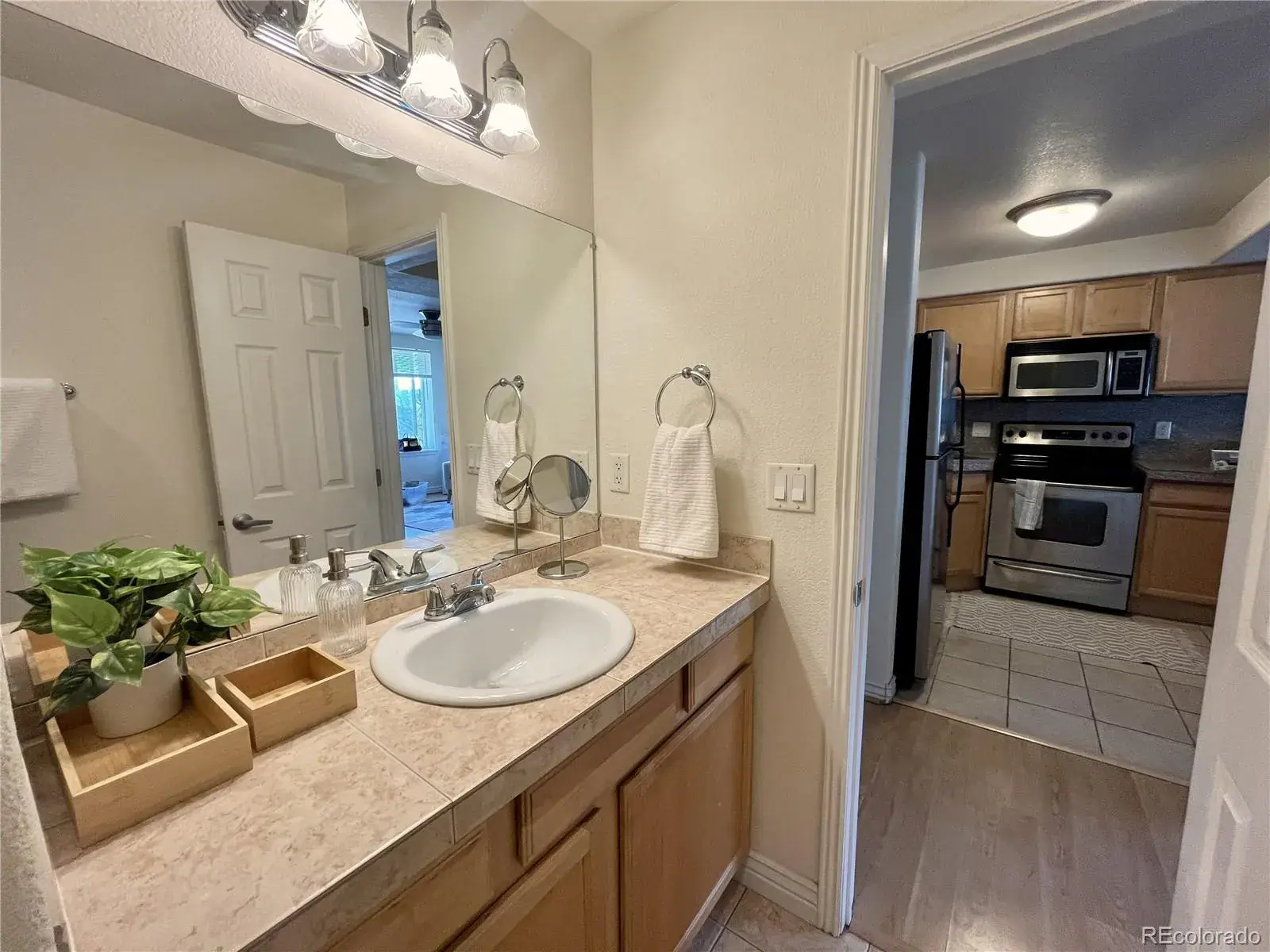 1833 N Williams Street #401 Denver CO 80218 MLS #REC4940176 02122026181336 1600 15