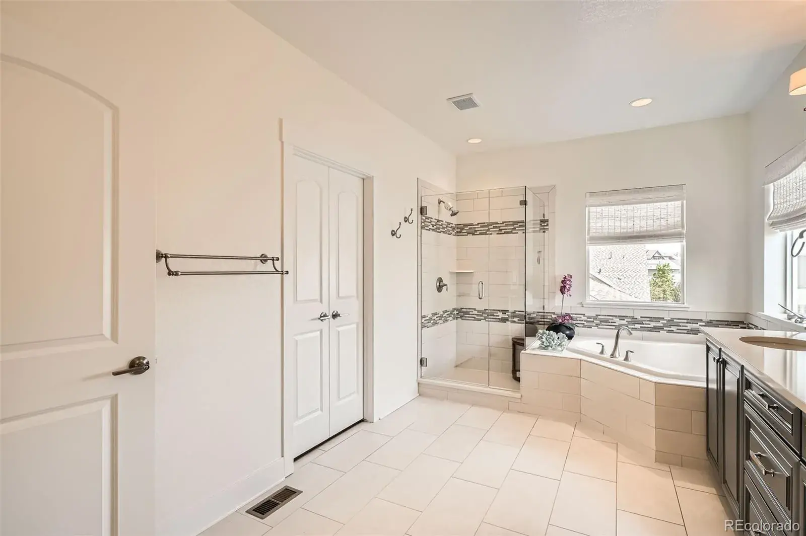 01162026035438 1600 12