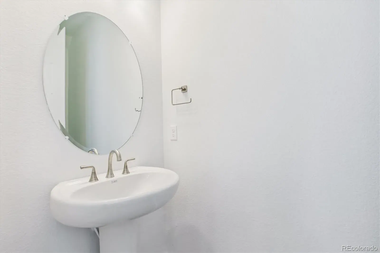 09302025004140 1600 12