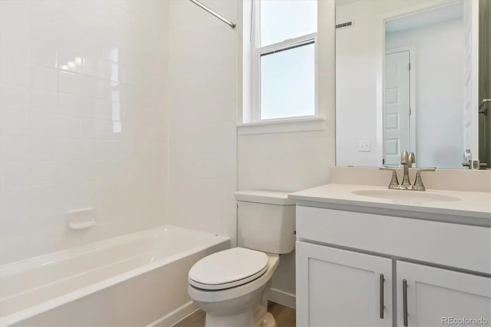 09302025004140 1600 15