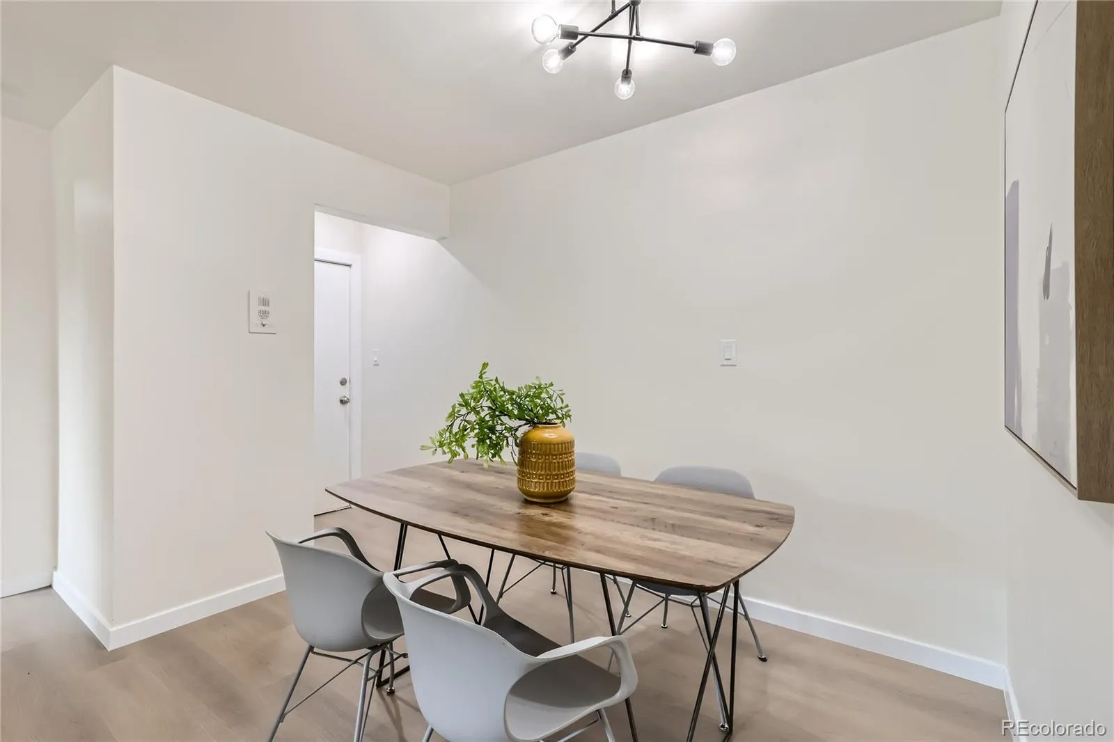 2100 N Franklin Street #20 Denver CO 80205 MLS #REC4943107 05092026023954 1600 11