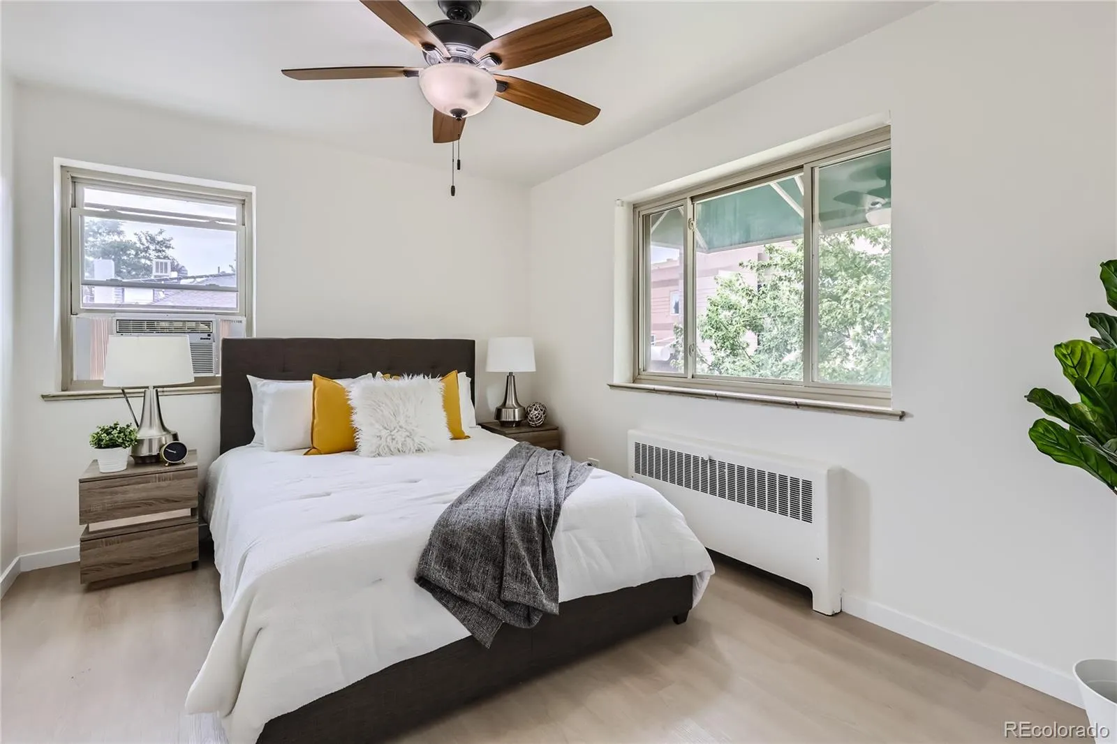 2100 N Franklin Street #20 Denver CO 80205 MLS #REC4943107 05092026023954 1600 4
