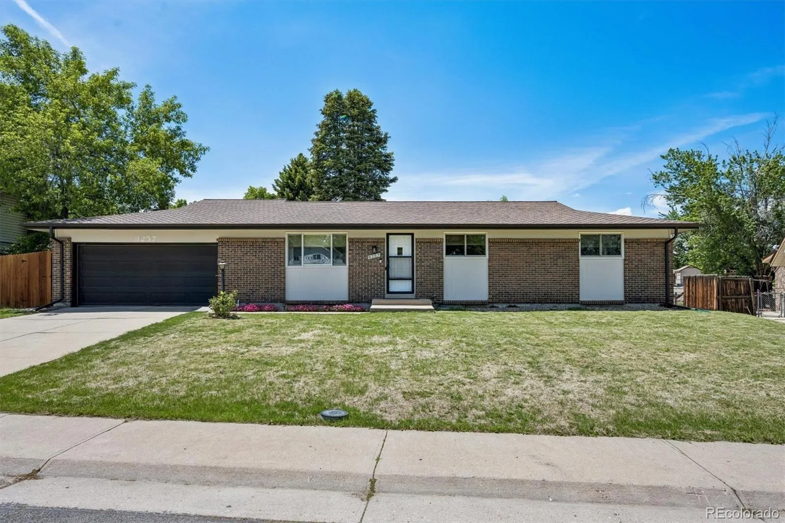 8257 Yarrow Court Arvada CO 80005 MLS #REC4944967 05262026232012 1600 1