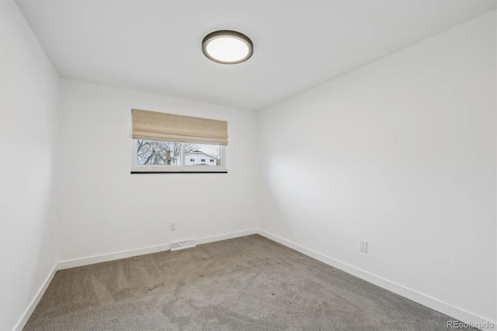 8257 Yarrow Court Arvada CO 80005 MLS #REC4944967 05262026232012 1600 25