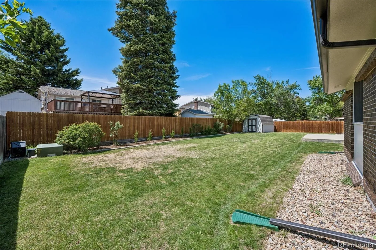 8257 Yarrow Court Arvada CO 80005 MLS #REC4944967 05262026232012 1600 35