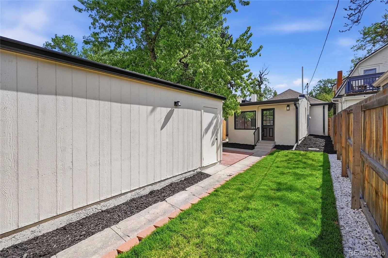 449 N Corona Street Denver CO 80218 | MLS #REC4945380 08102026185744 1600 23