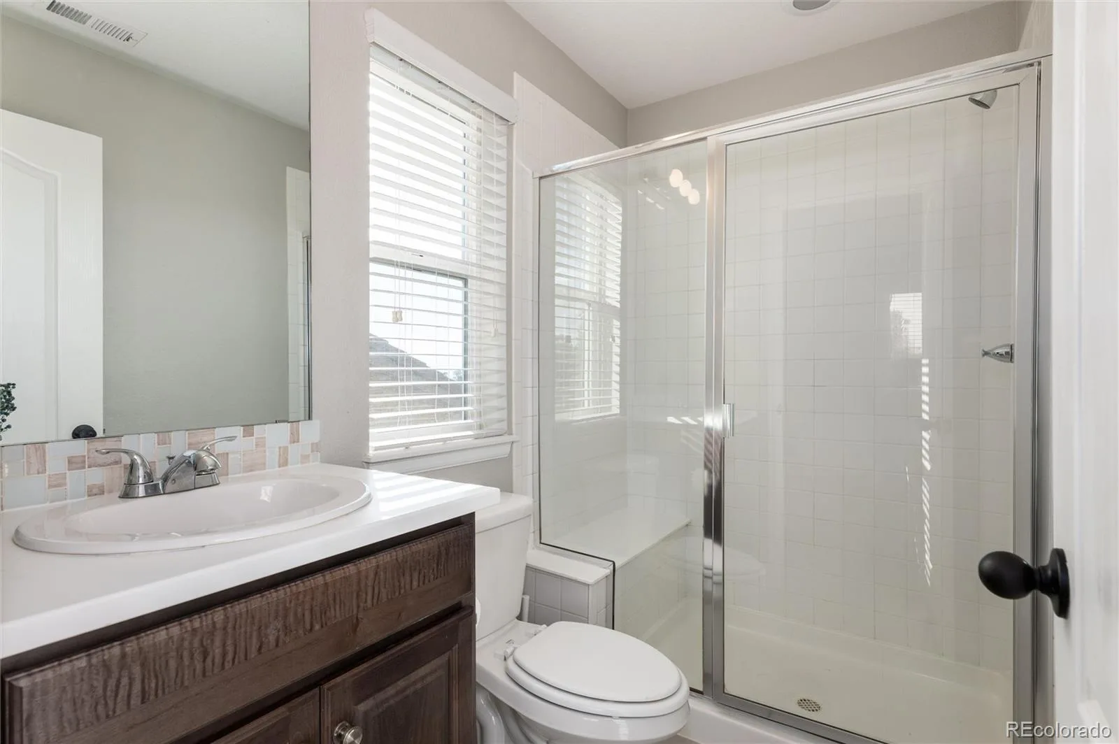 23910 E Ontario Place Aurora CO 80016 | MLS #REC4946780 08262026225222 1600 27