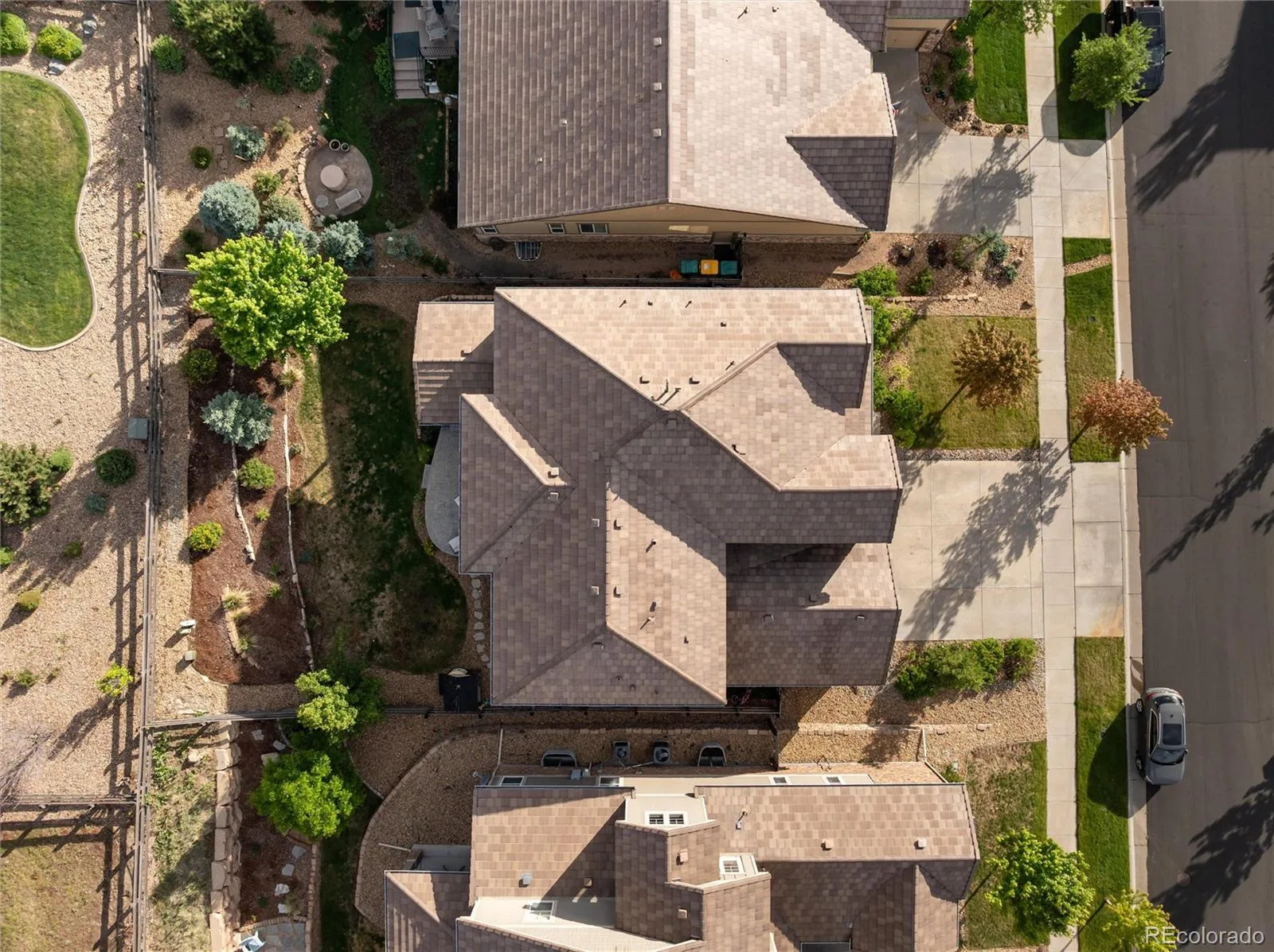 23910 E Ontario Place Aurora CO 80016 | MLS #REC4946780 08262026225222 1600 40