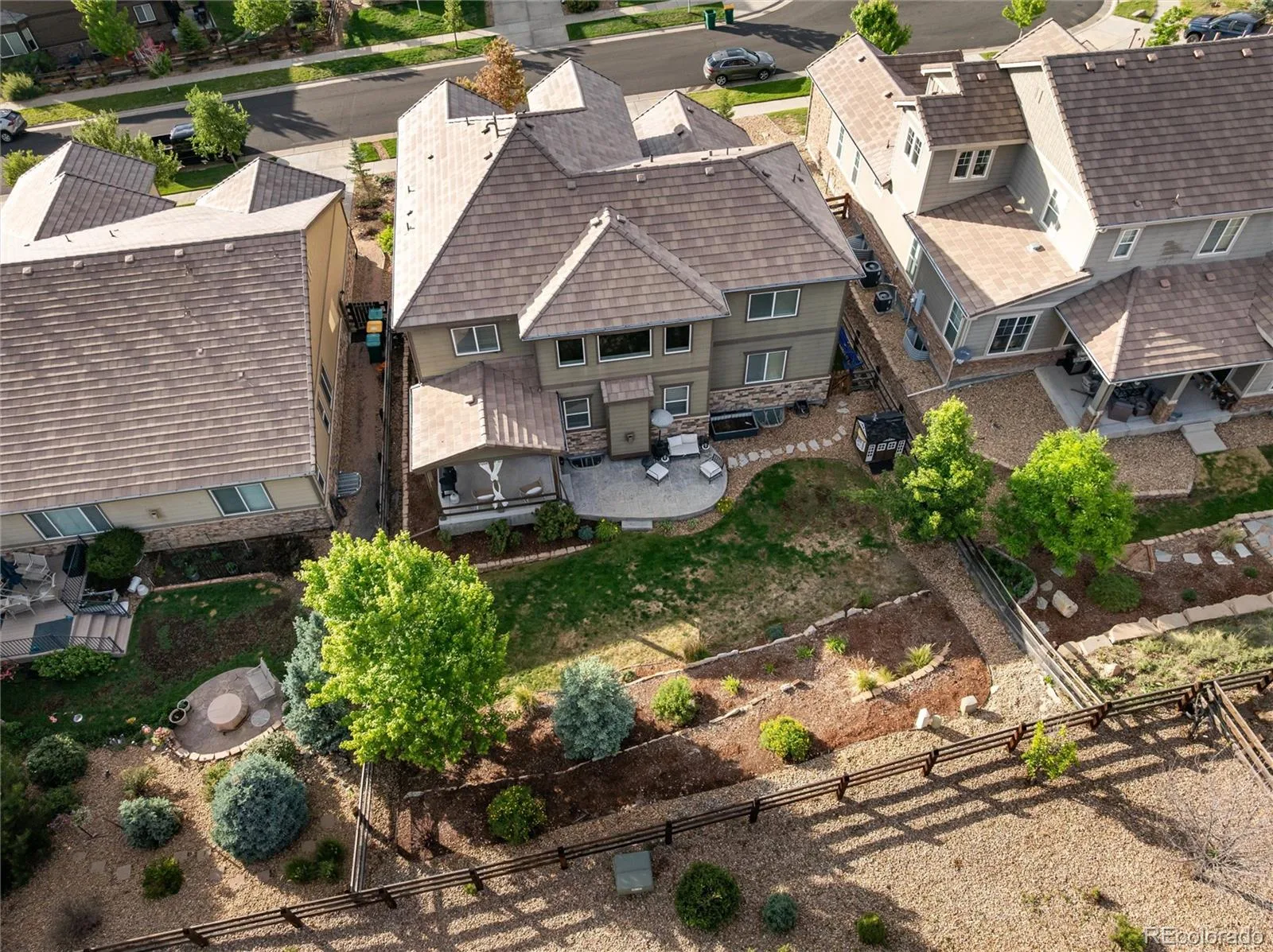 23910 E Ontario Place Aurora CO 80016 | MLS #REC4946780 08262026225222 1600 41