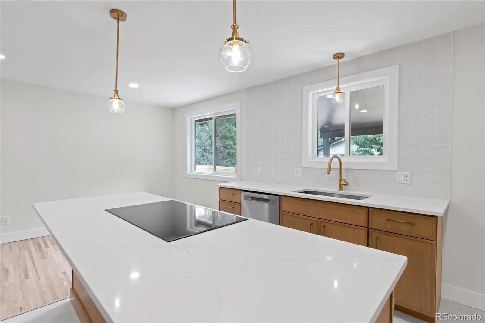 2990 Alkire Street Golden CO 80401 | MLS #REC4949755 08272026005035 1600 31
