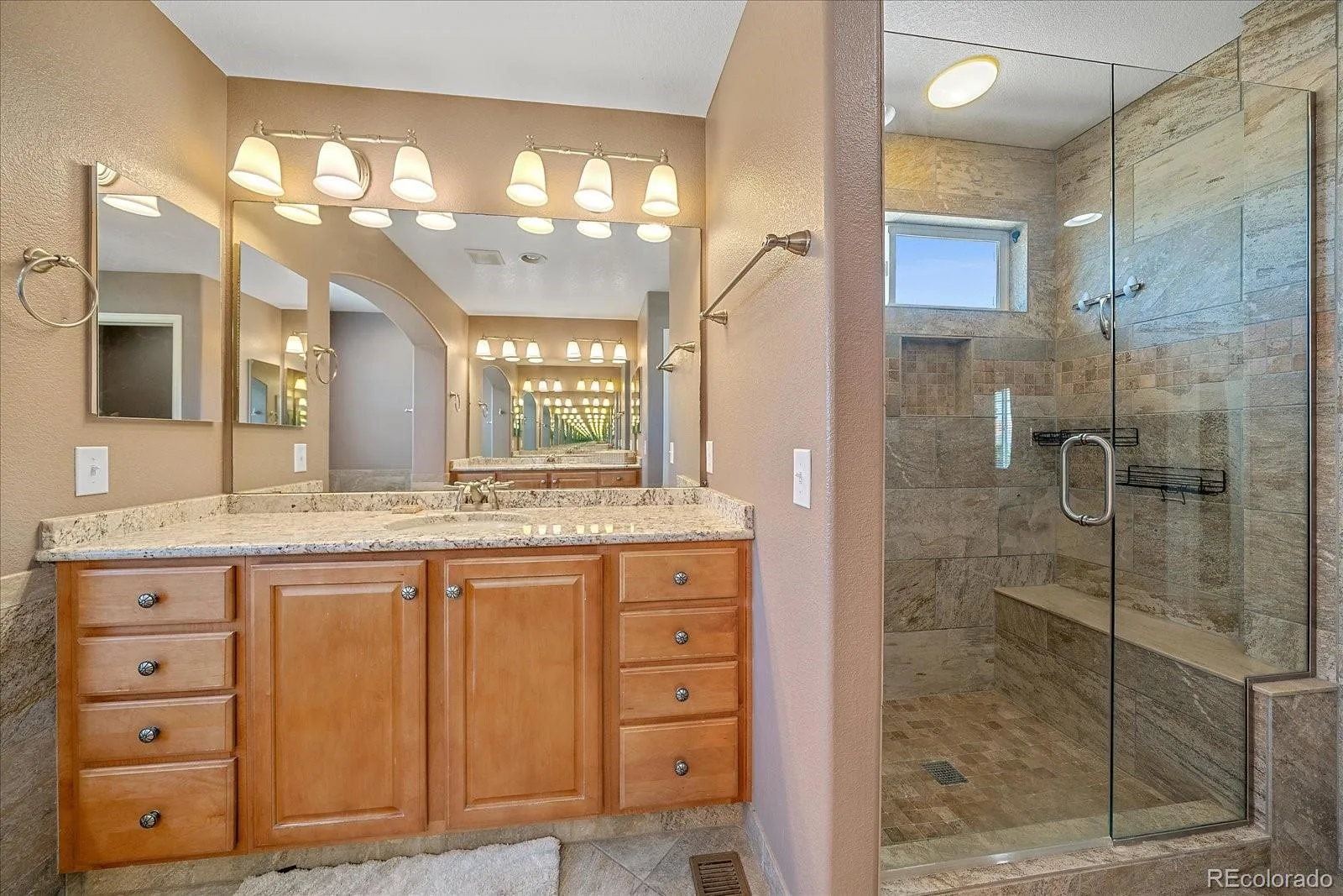 24765 E Crestline Place Aurora CO 80016 MLS #REC4951468 06172026213154 1600 19