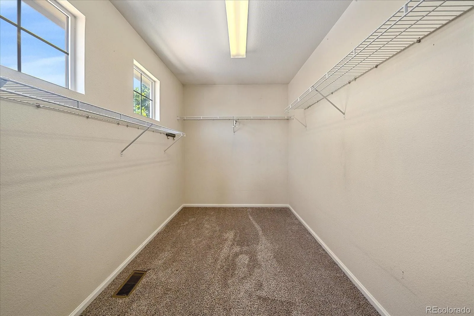 24765 E Crestline Place Aurora CO 80016 MLS #REC4951468 06172026213154 1600 21