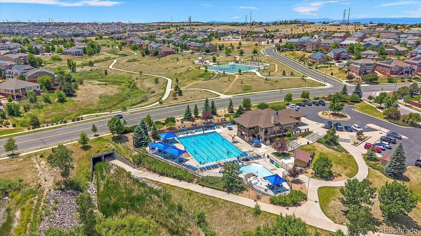 24765 E Crestline Place Aurora CO 80016 MLS #REC4951468 06172026213154 1600 43