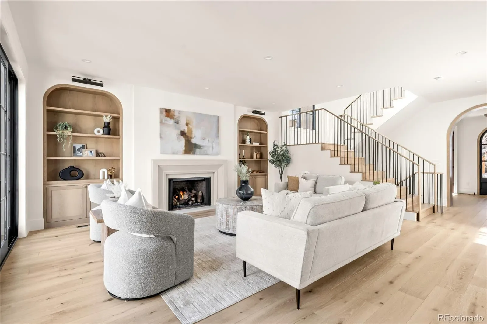 03242026155237 1600 10