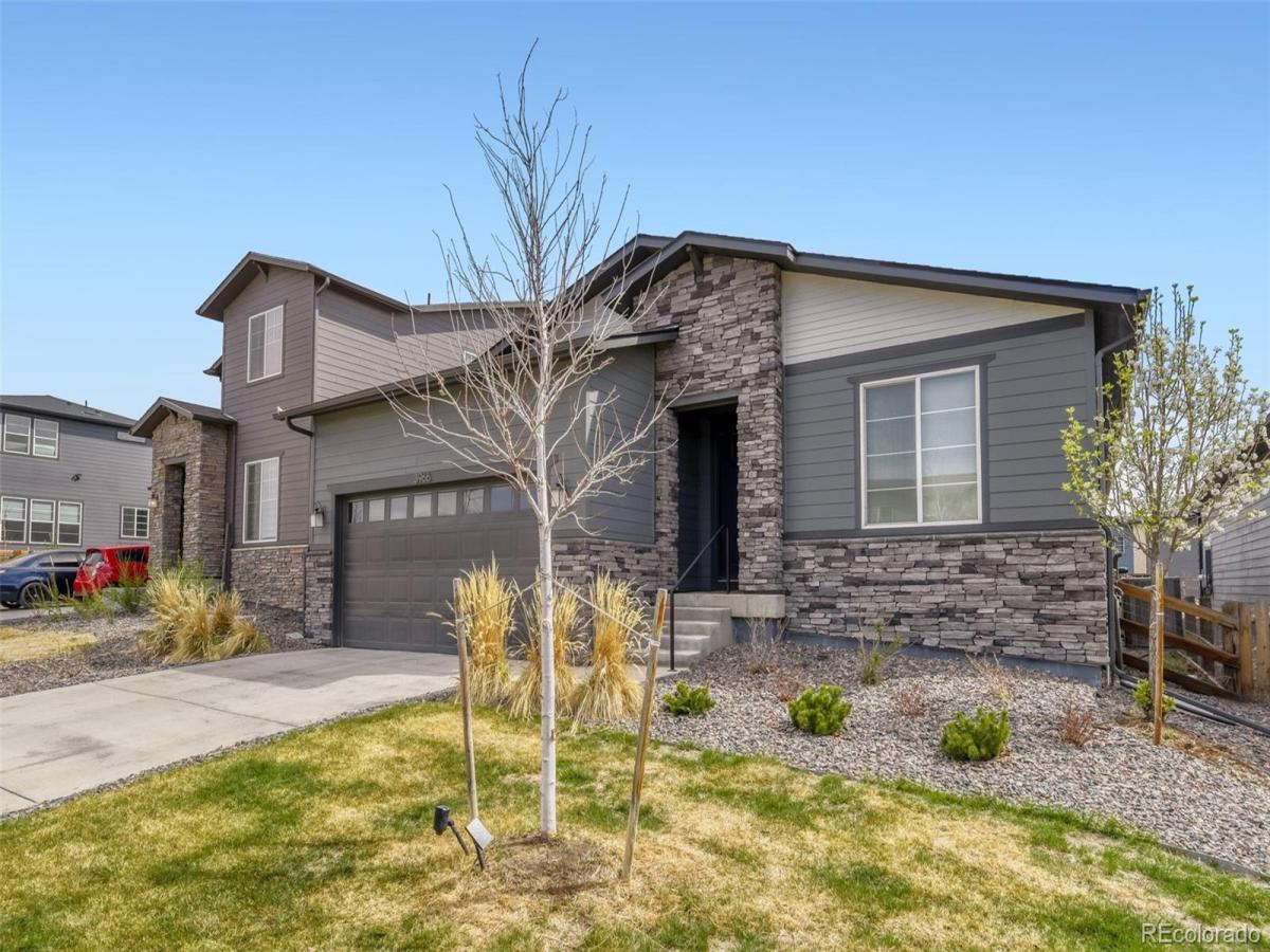 3966 N Catawba Way Aurora CO 80019 | MLS #REC4954900 MLS #REC4954900 image #0