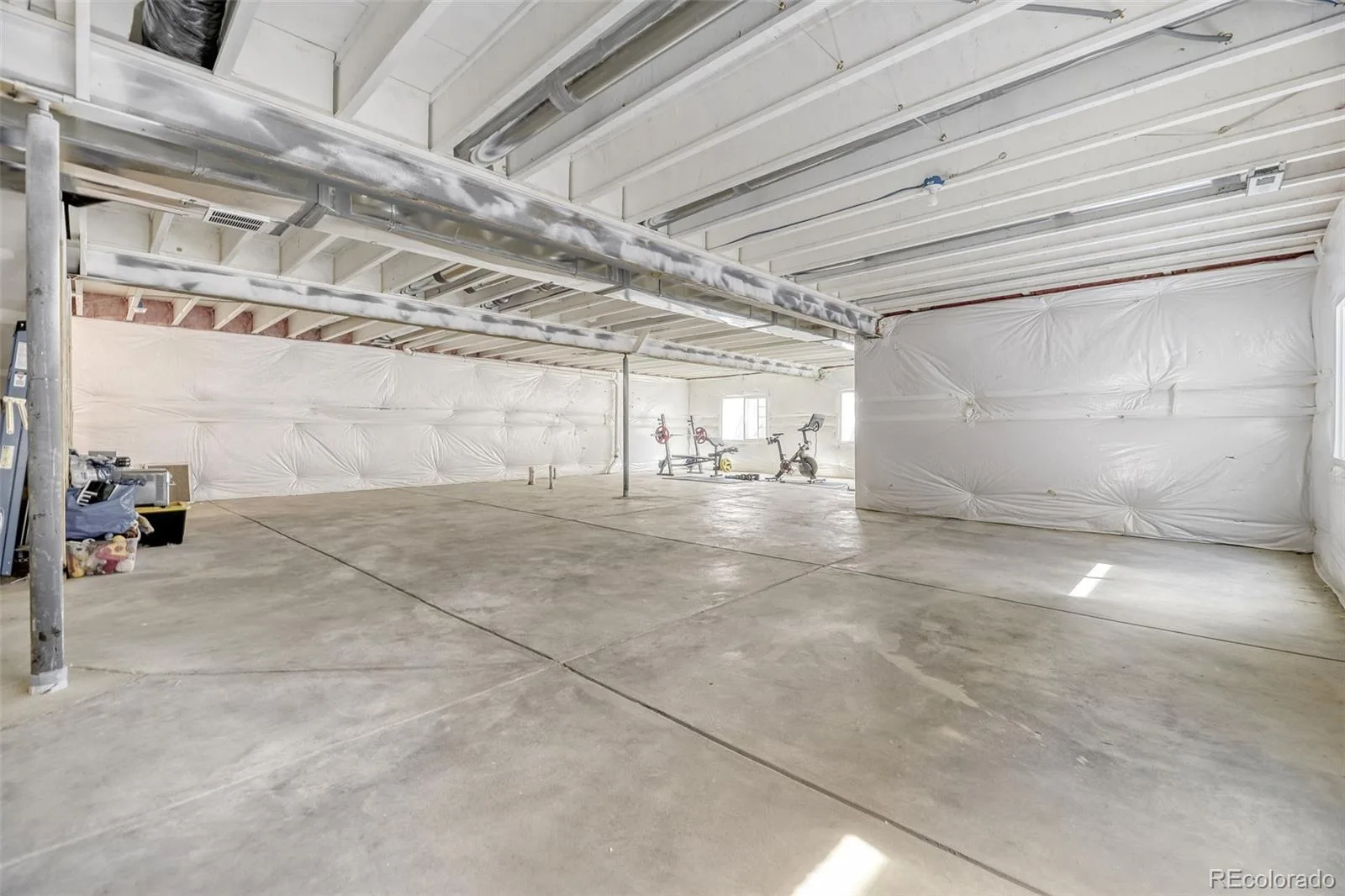 3966 N Catawba Way Aurora CO 80019 | MLS #REC4954900 09232026052710 1600 21