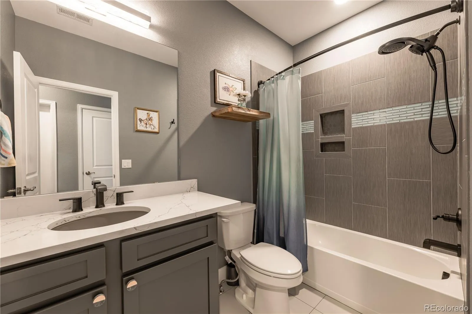 24907 E Calhoun Place #B Aurora CO 80016 MLS #REC4954925 05062026194449 1600 18