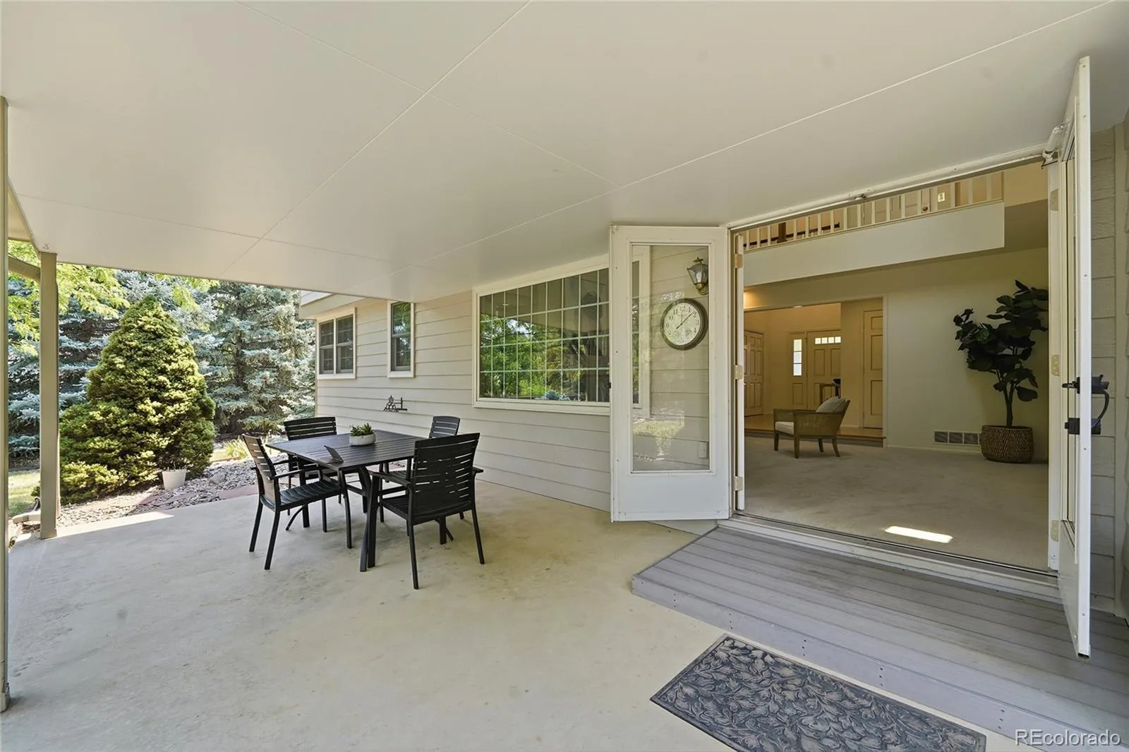 5923 E Irwin Place Englewood CO 80112 MLS #REC4956765 07102026180540 1600 34