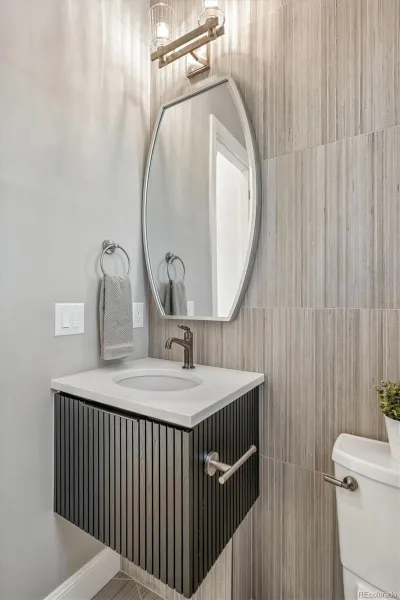 04152026224159 800 15