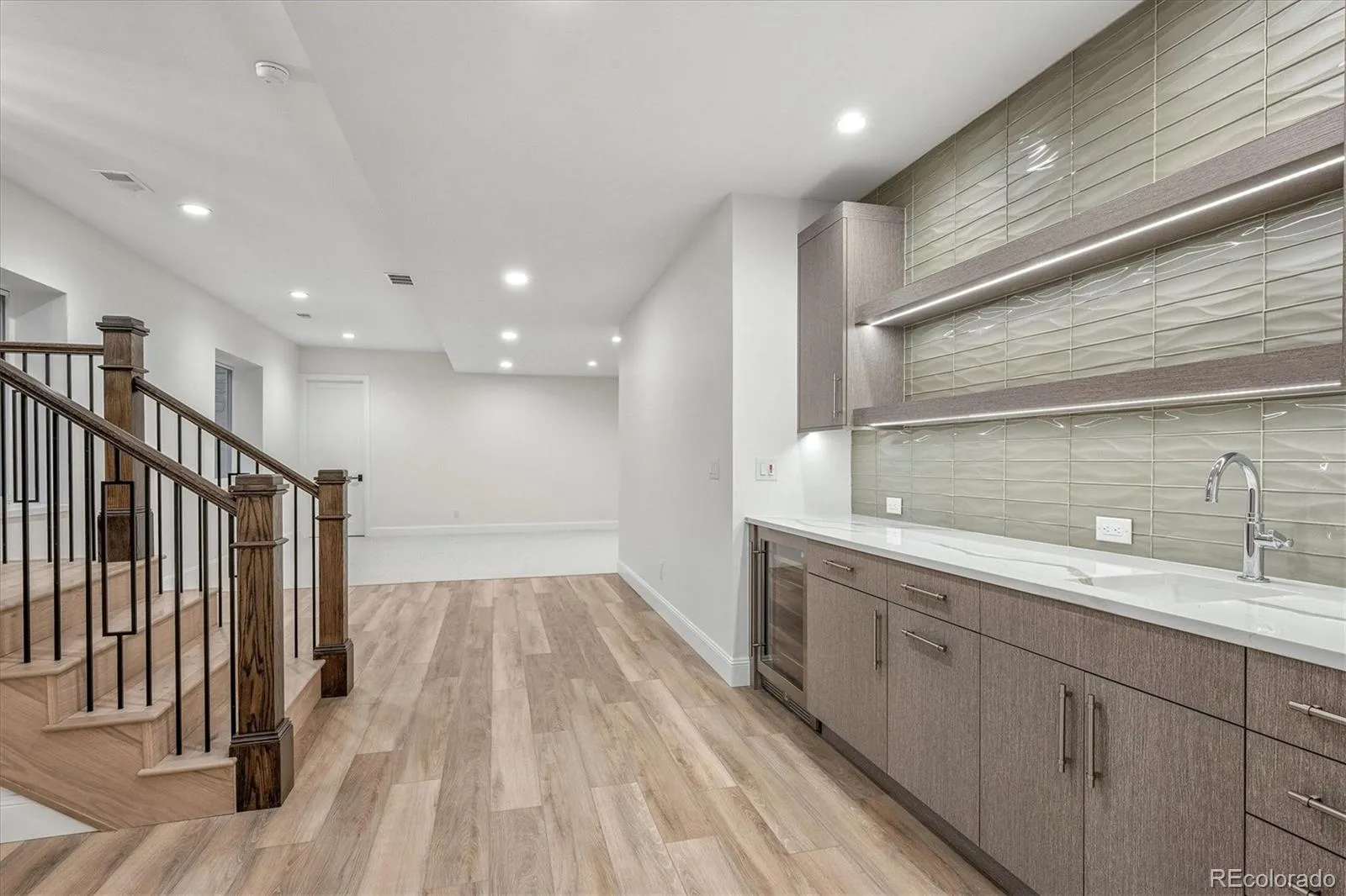 1699 Bellaire Street Denver CO 80220 MLS #REC4957242 05142026211752 1600 36
