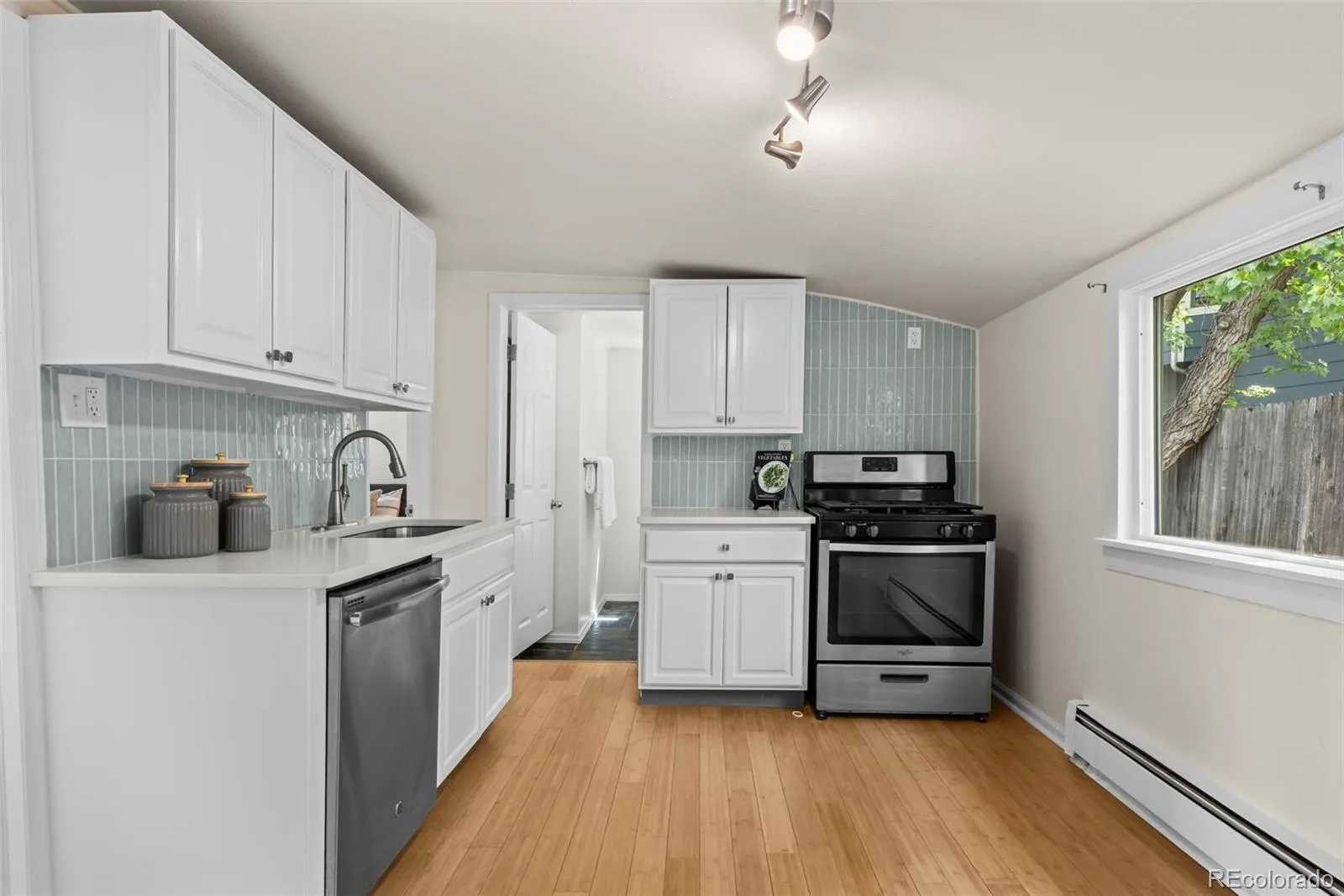 108 E Chester Street Lafayette CO 80026 | MLS #REC4958078 08282026231105 1600 11