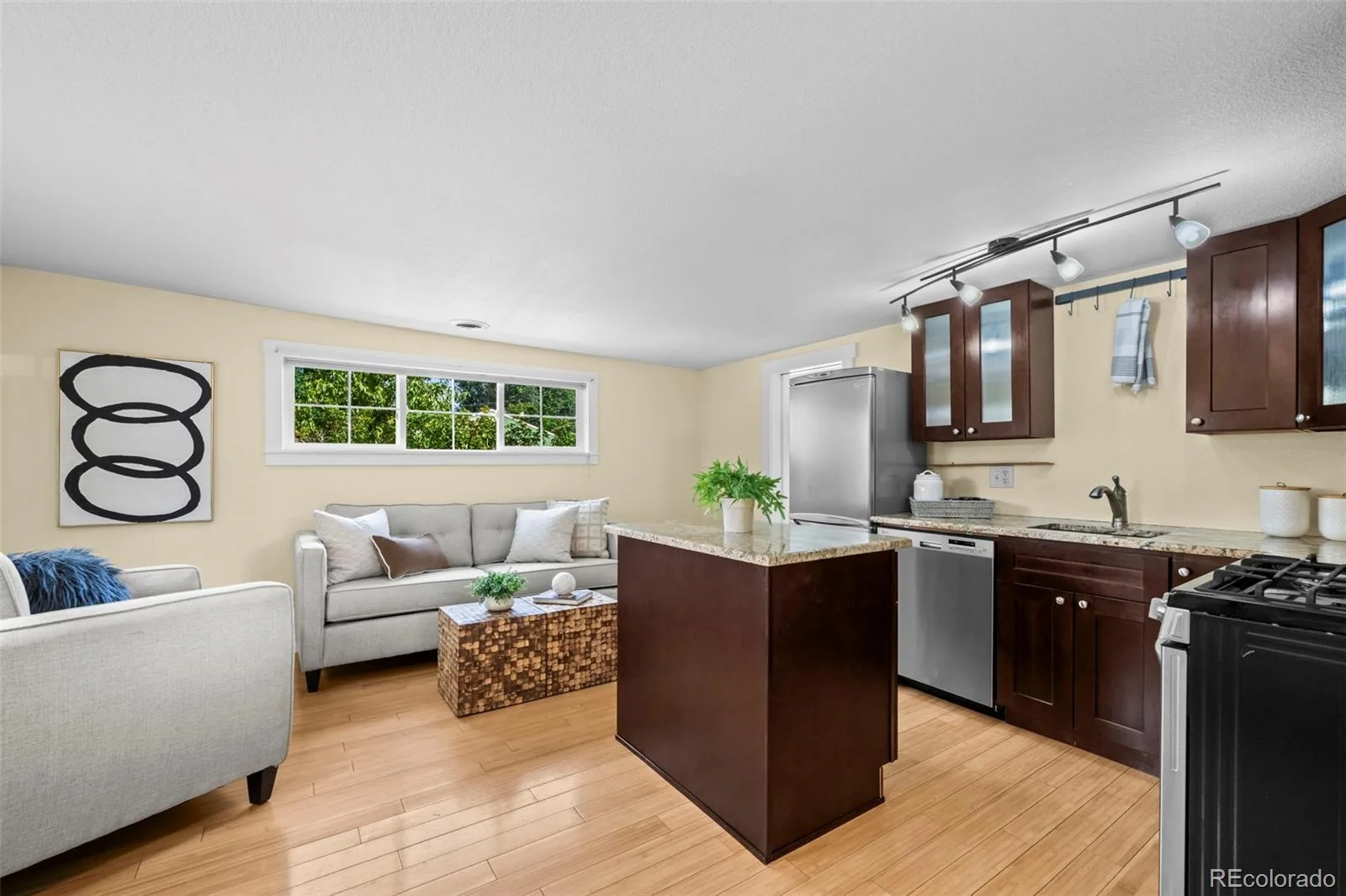 108 E Chester Street Lafayette CO 80026 | MLS #REC4958078 08282026231105 1600 27