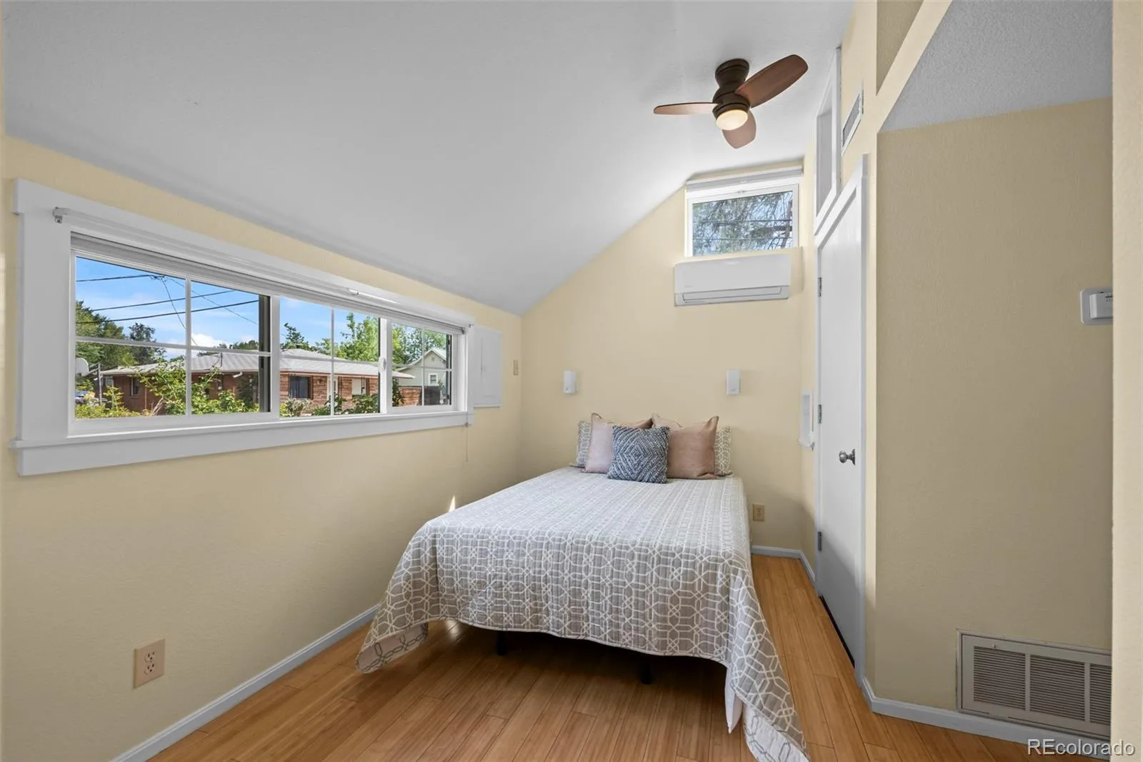 108 E Chester Street Lafayette CO 80026 | MLS #REC4958078 08282026231105 1600 29