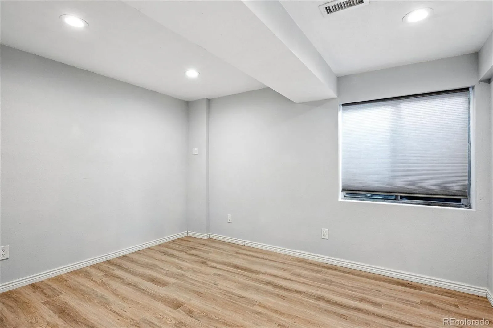 03252026183634 1600 33