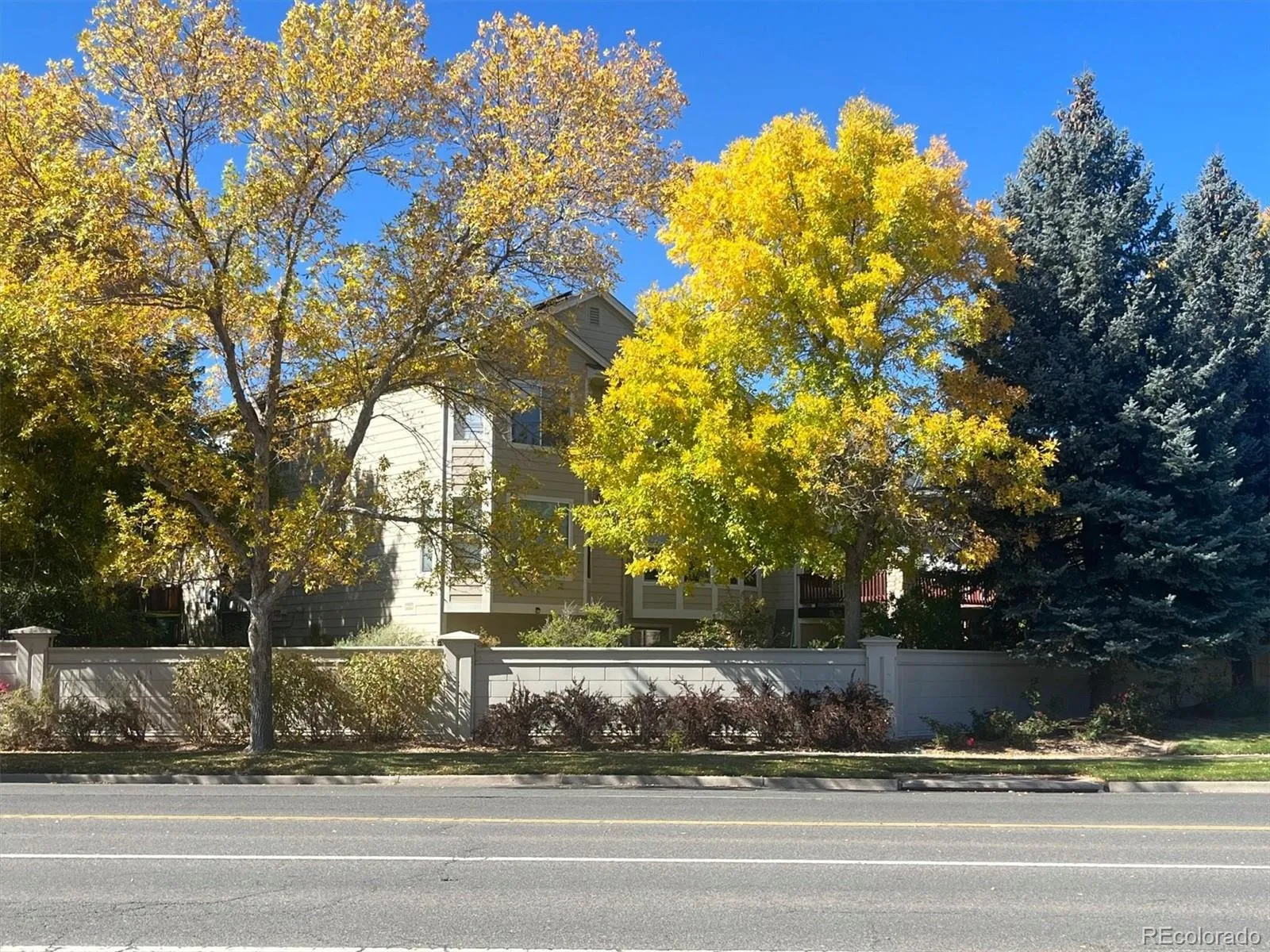 5524 W Ida Drive Littleton CO 80123 MLS #REC4958257 05082026154307 1600 41