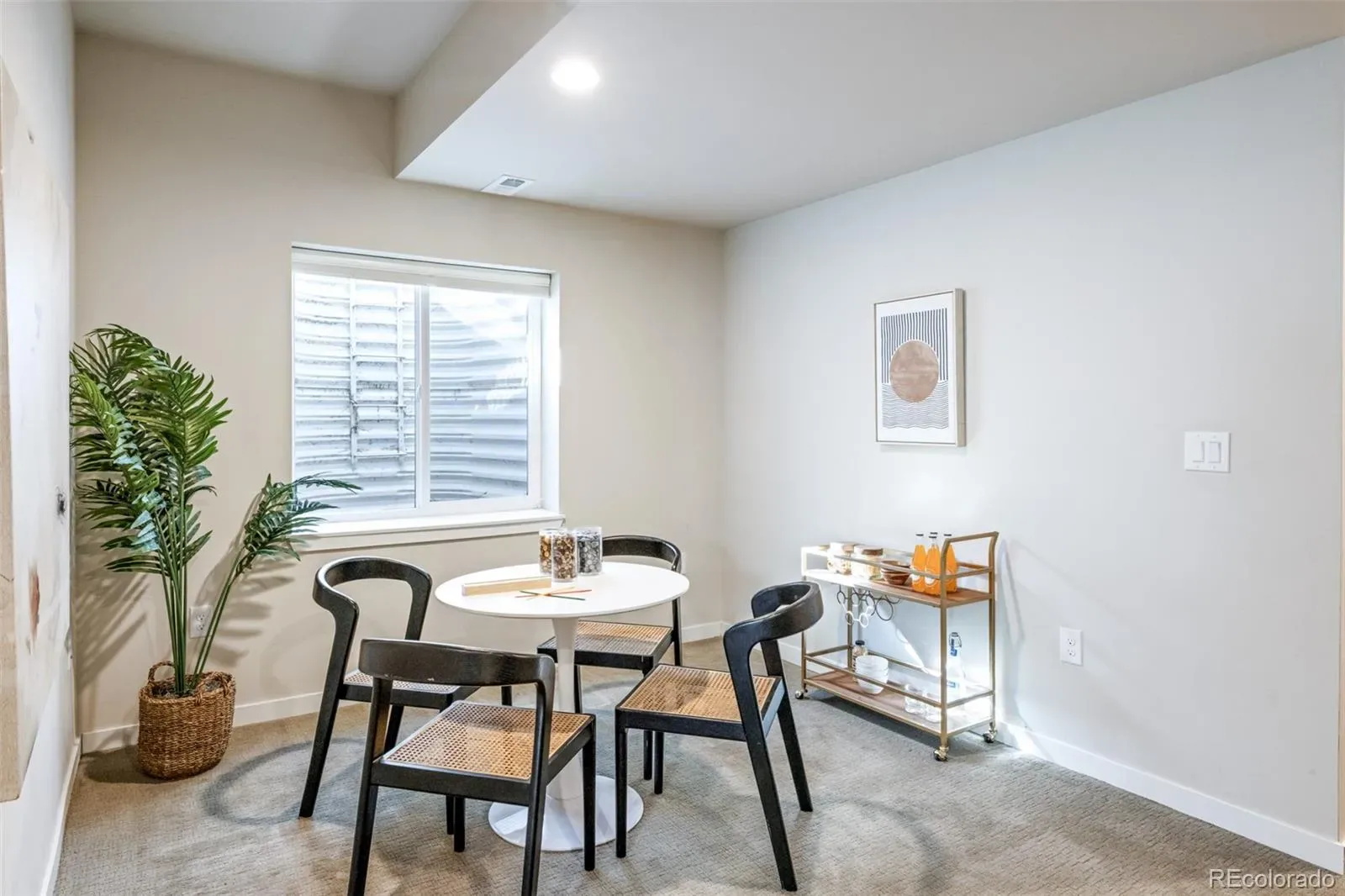 03192026073927 1600 22