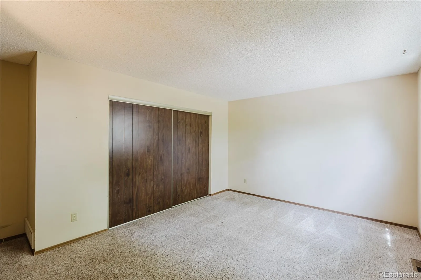 15958 E Radcliff Place #A Aurora CO 80015 MLS #REC4959831 06212026185411 1600 16