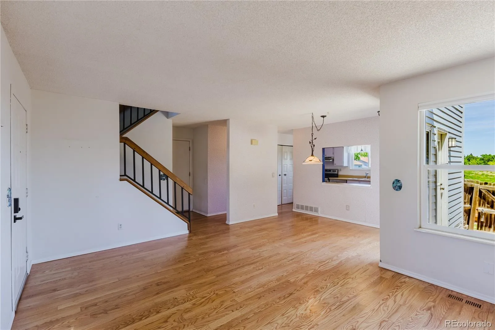 15958 E Radcliff Place #A Aurora CO 80015 MLS #REC4959831 06212026185411 1600 2