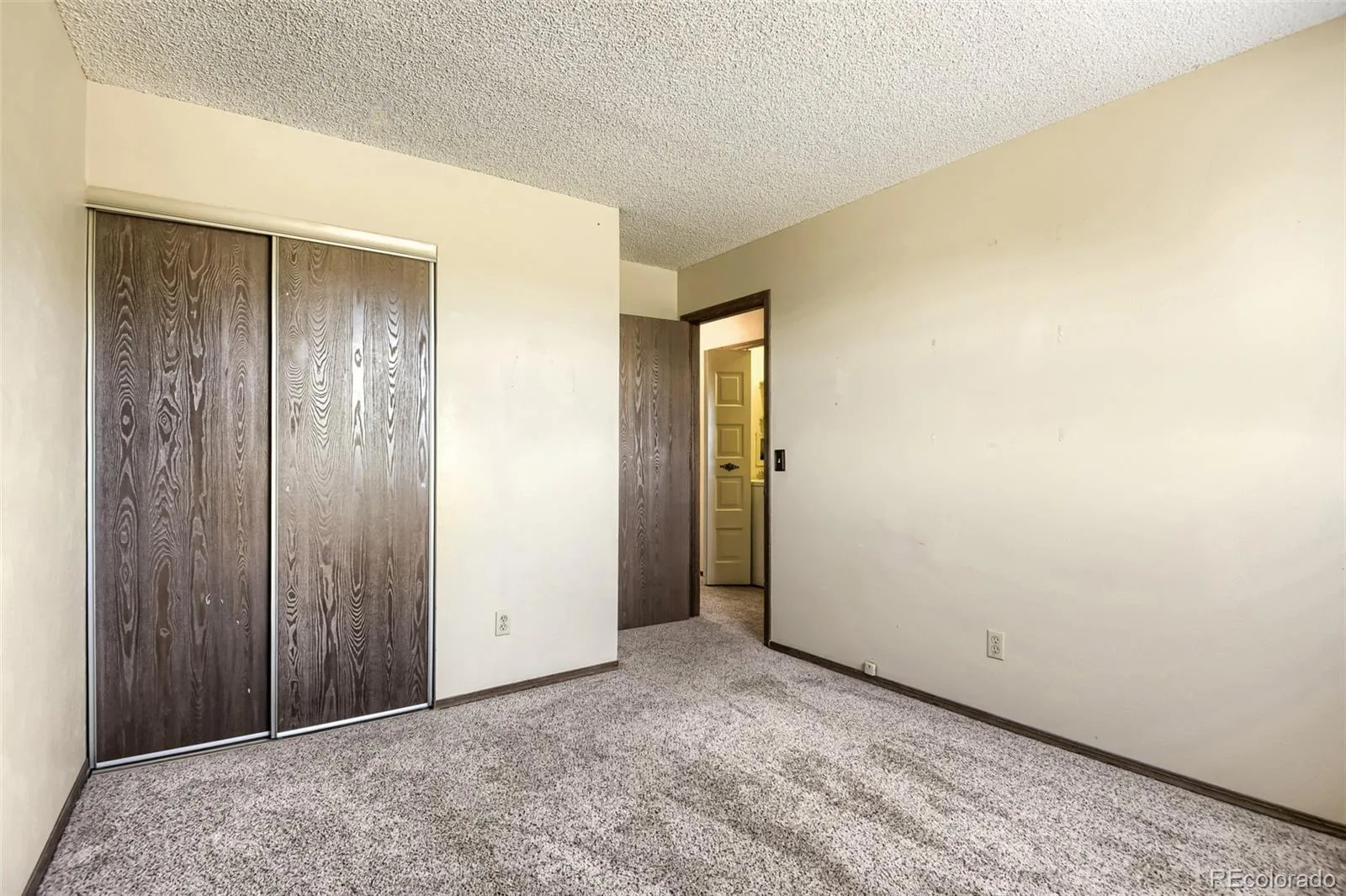 15958 E Radcliff Place #A Aurora CO 80015 | MLS #REC4959831 07152026075737 1600 24