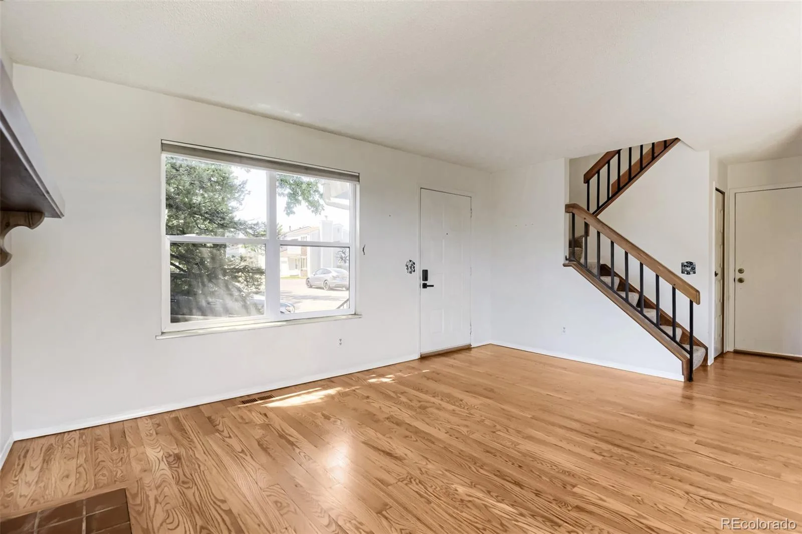 15958 E Radcliff Place #A Aurora CO 80015 | MLS #REC4959831 07152026075737 1600 5