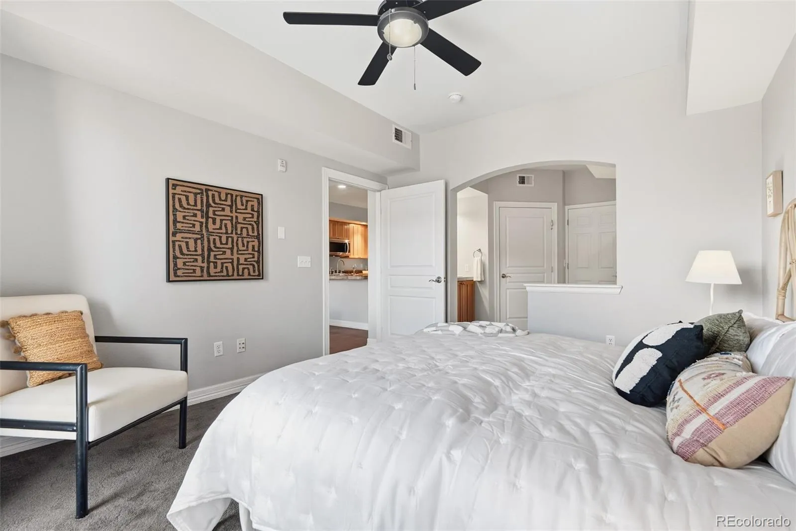 04012026133602 1600 12