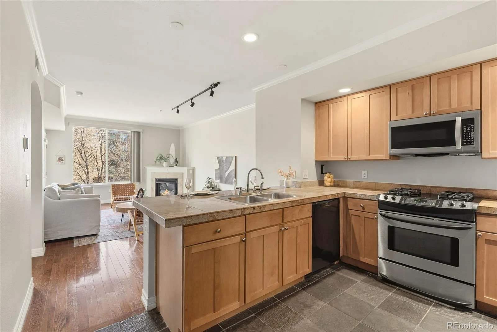 04012026133602 1600 6