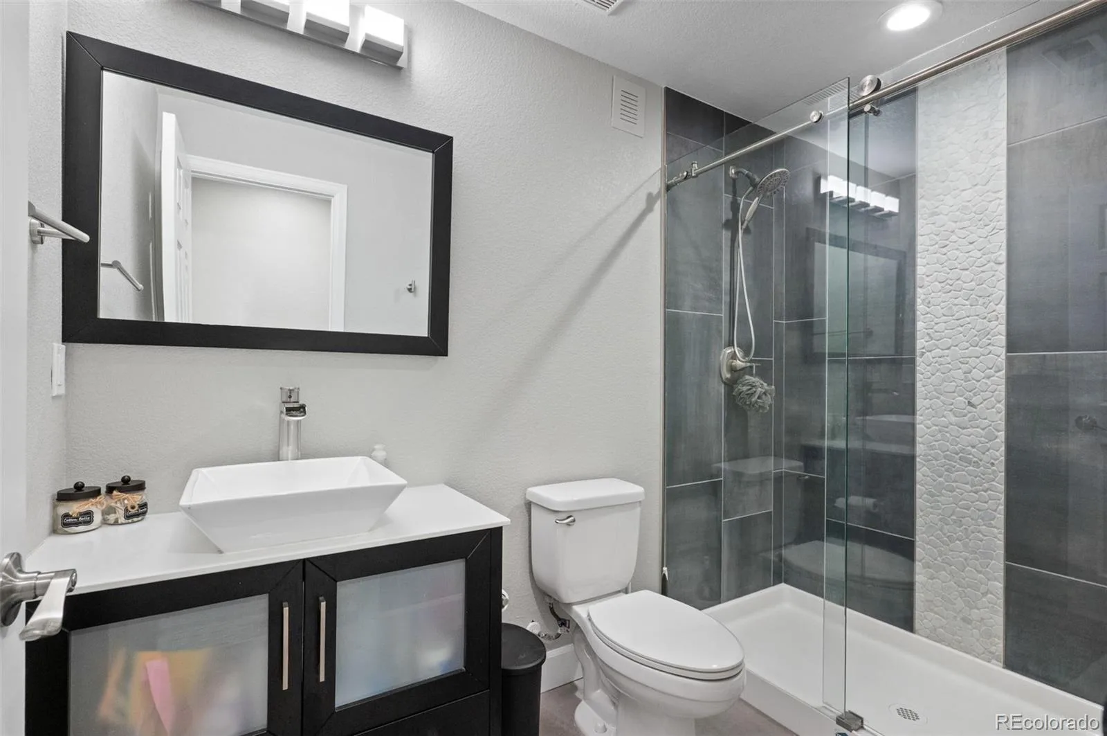 7245 Obsidian Lane Castle Rock CO 80108 | MLS #REC4965243 08172026160635 1600 27